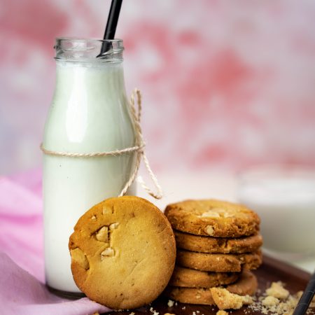 Kaju Shrewsberry Cookie (Eggless) 200gm