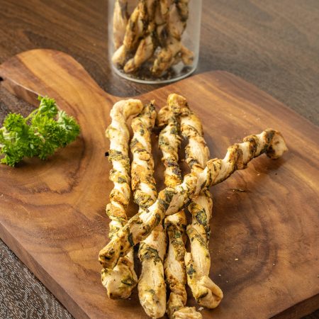 Spinach Cheese Straw (Eggless) 100gm