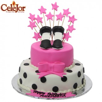 Girl Theme Cake (GT-7018)