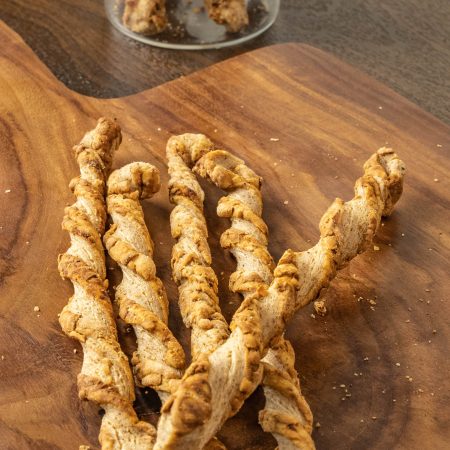 Whole Wheat Cheese Straw (Eggless) 100gm