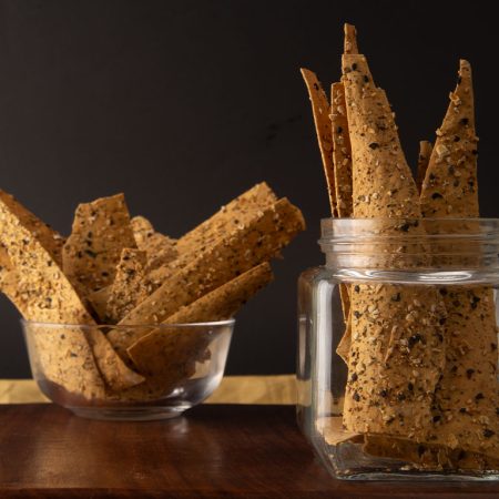 Whole Wheat Herb Lavache (Eggless) 100gm