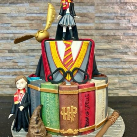 Fondant Harry Potter Cake (FTH-3019)