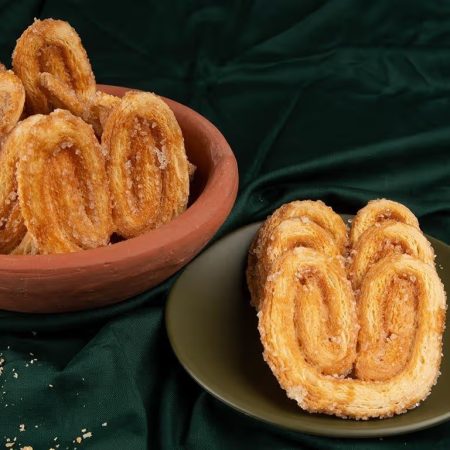 French Heart (Eggless) 200gm