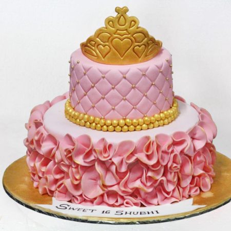 Fondant Crown Cake (GT-7028)