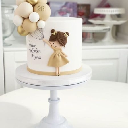 Girl & Ball Cake (GT-7032)